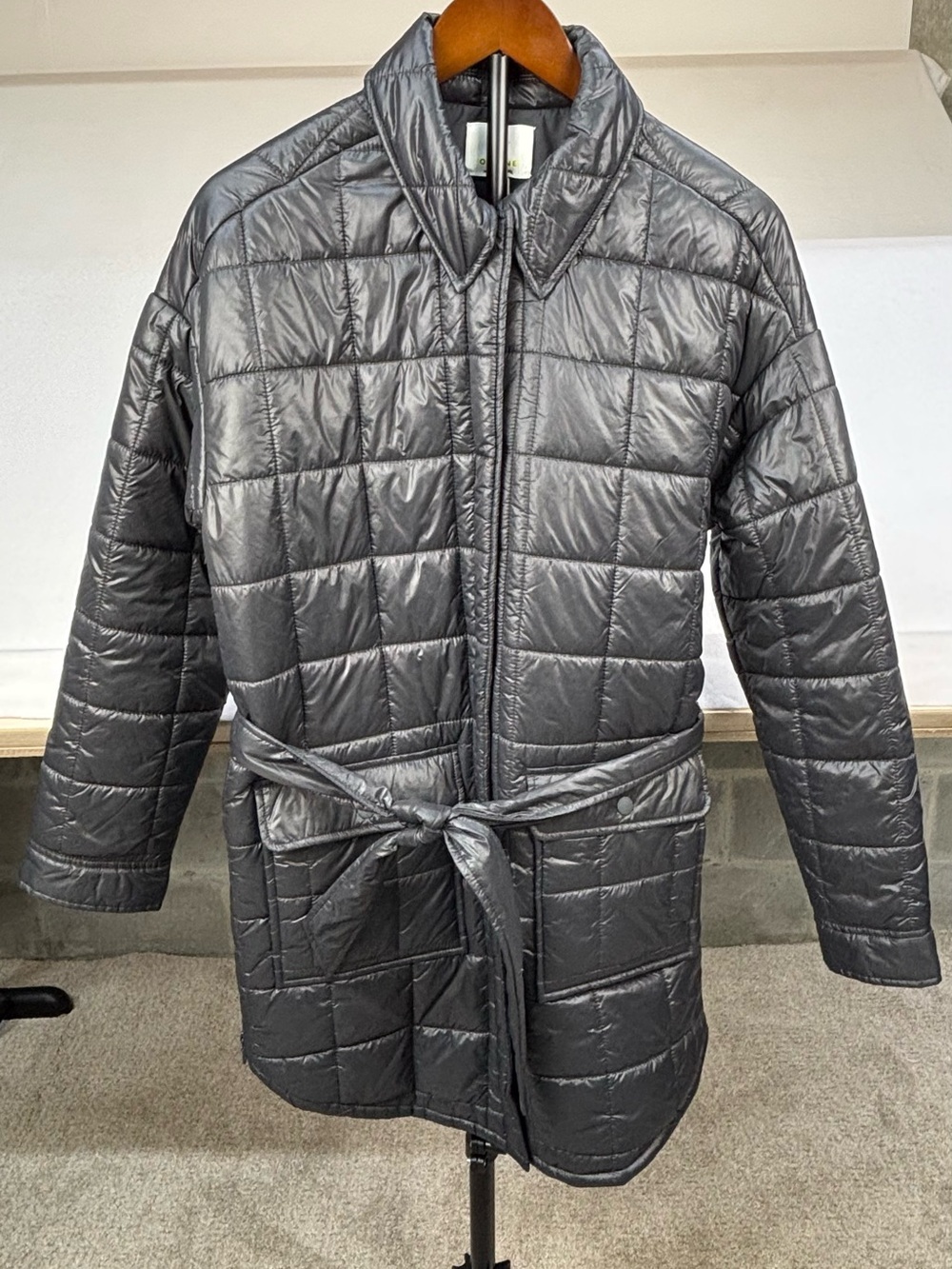 aerie Offline Woman’s Quilted Belted Puffer Coat - Charcoal size Medium